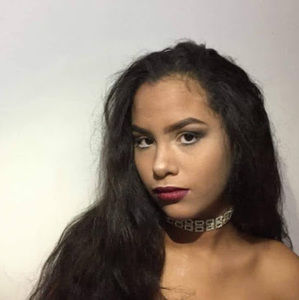 Meet your Posher, Daniela